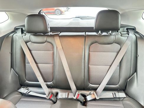 Used 2025 Chevrolet Trax LT image 38