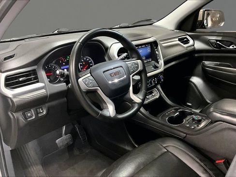 Certified 2023 GMC Acadia SLT AWD/4WD image 12