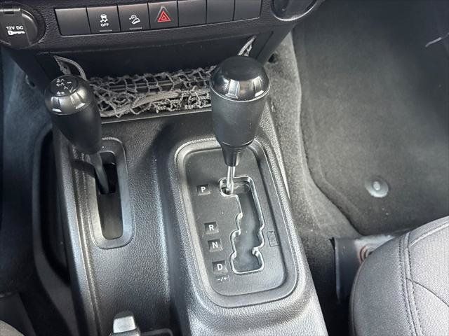Used 2016 Jeep Wrangler Unlimited Sport AWD/4WD image 18