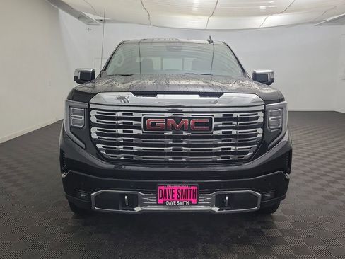 Used 2024 GMC Sierra 1500 Denali w/ Denali Reserve Package image 5