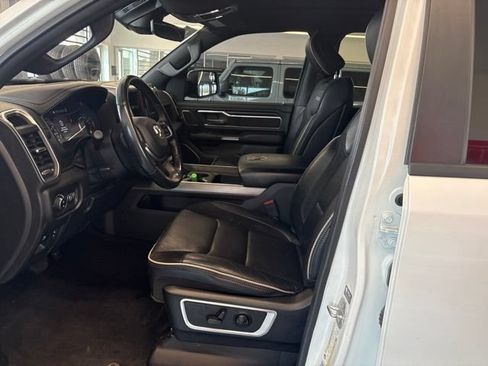 Used 2023 RAM 1500 Laramie AWD/4WD image 33