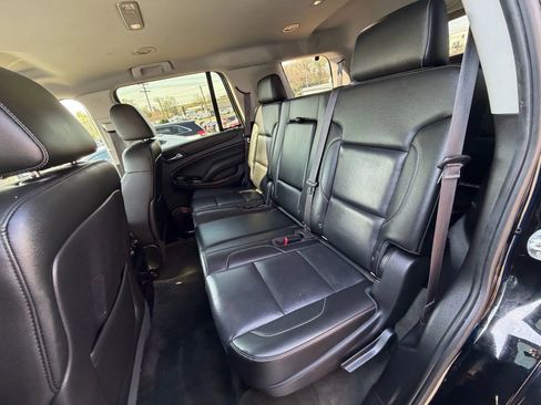 Used 2015 GMC Yukon SLT RWD image 13