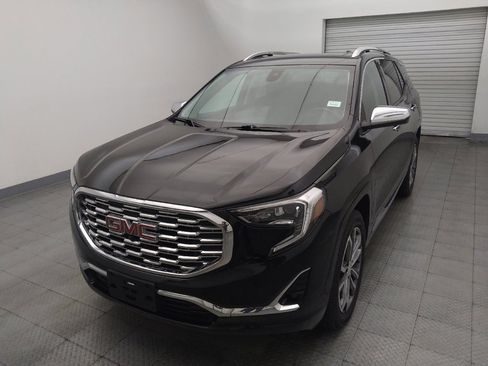 Used 2018 GMC Terrain Denali w/ Advanced Safety Package AWD/4WD image 15