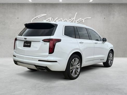 Certified 2024 Cadillac XT6 Premium Luxury w/ Technology Package FWD image 15