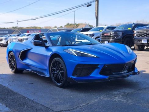 Used 2024 Chevrolet Corvette Stingray Preferred Conv w/ Z51 Performance Package RWD image 7
