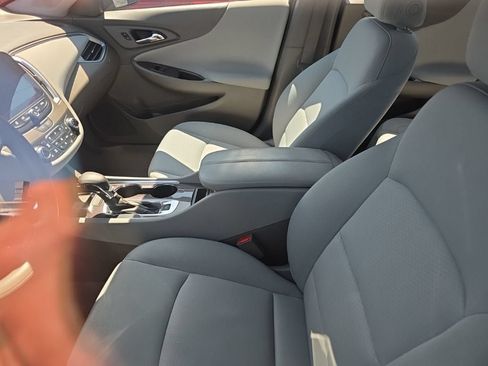 Used 2023 Chevrolet Malibu LT FWD image 5