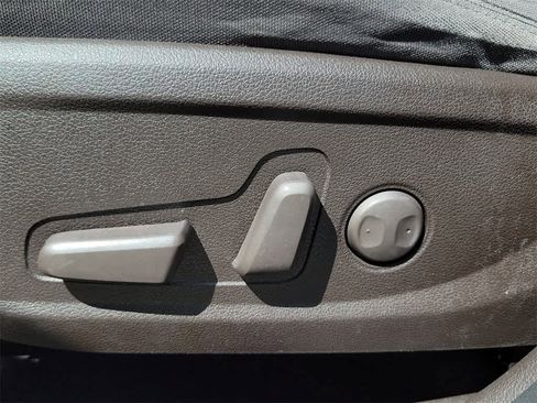 Used 2020 Hyundai Santa Fe SEL image 20