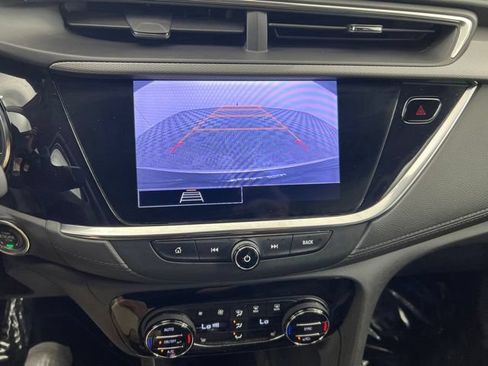 Used 2022 Buick Encore GX Select AWD/4WD image 20