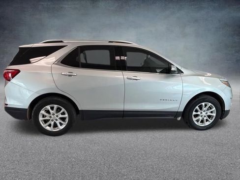 Used 2019 Chevrolet Equinox LT image 9