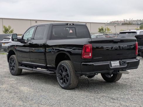 Used 2025 RAM 2500 Laramie AWD/4WD image 4