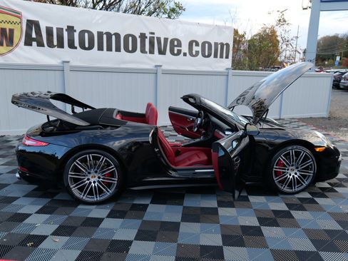 Used 2015 Porsche 911 Carrera 4S image 55