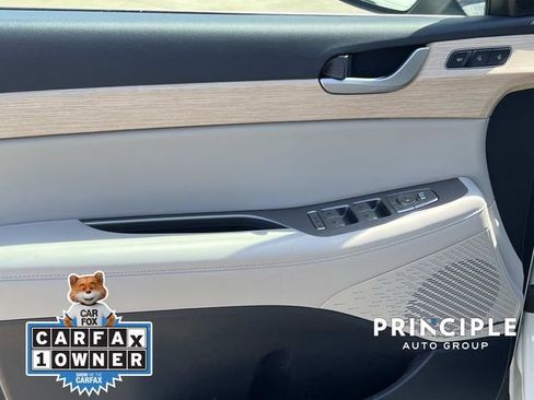Used 2024 Hyundai Palisade Limited image 12