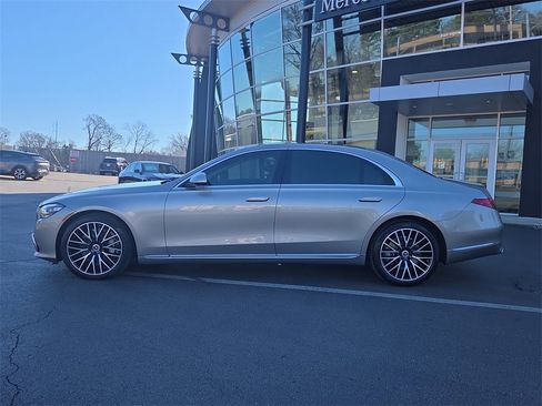 Certified 2023 Mercedes-Benz S 500 S 500 image 2