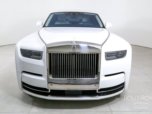 Certified 2024 Rolls-Royce Phantom Sedan RWD image 7