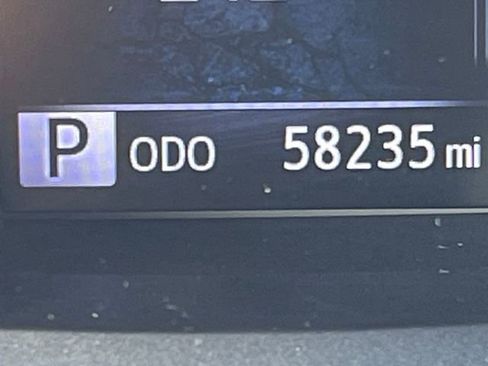 Used 2021 Toyota Tacoma TRD Off-Road image 18