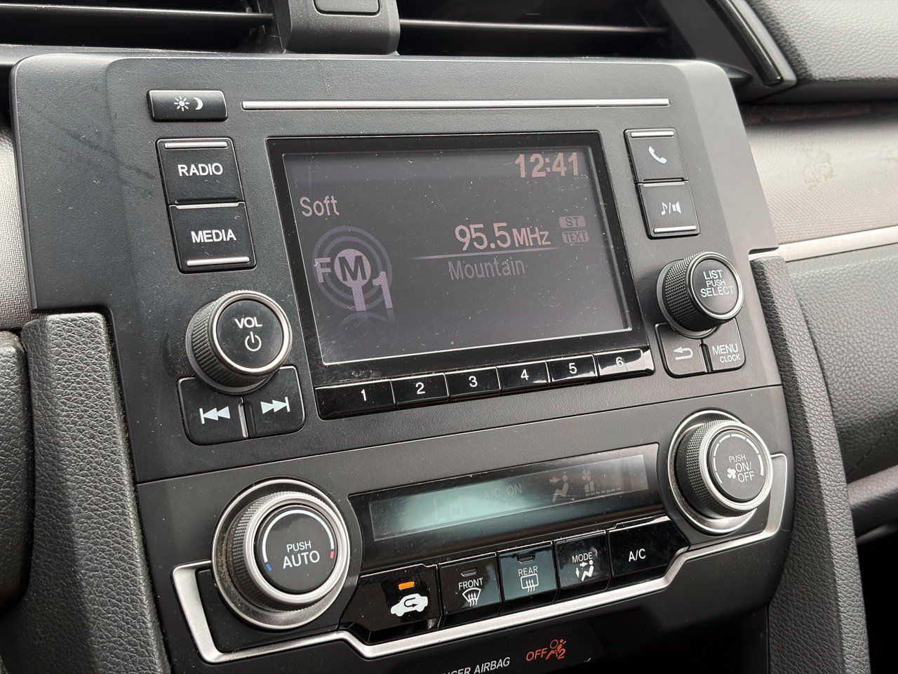 Used 2016 Honda Civic LX image 9