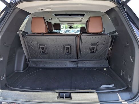 Used 2020 Chevrolet Traverse High Country w/ LPO, Floor Liner Package AWD/4WD image 12