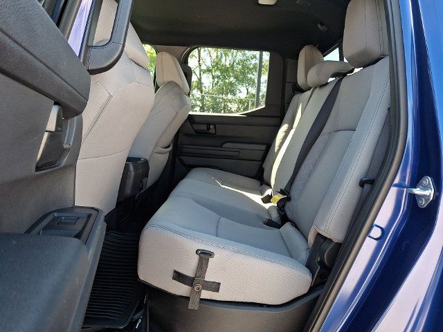 Used 2024 Toyota Tacoma SR5 AWD/4WD image 13