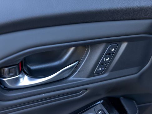 Used 2023 Honda Accord Touring image 21