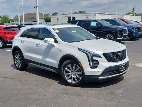 Used 2022 Cadillac XT4 Premium Luxury w/ Technology Package AWD/4WD image 33