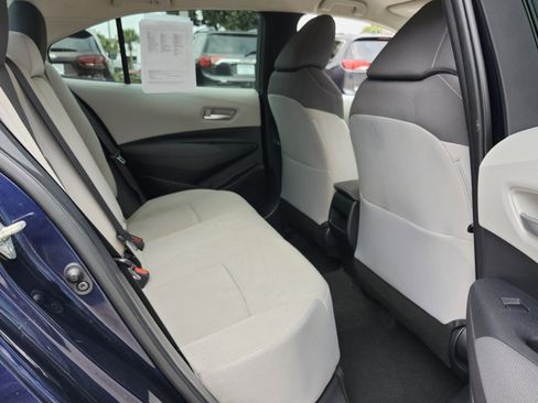 Used 2020 Toyota Corolla LE image 20