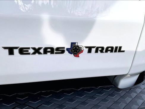 New 2026 Jeep Gladiator Sport image 16