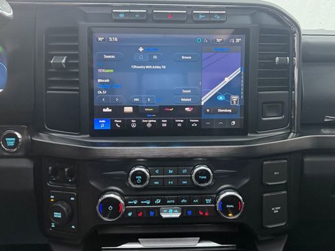 Used 2023 Ford F350 Lariat w/ Chrome Package image 30