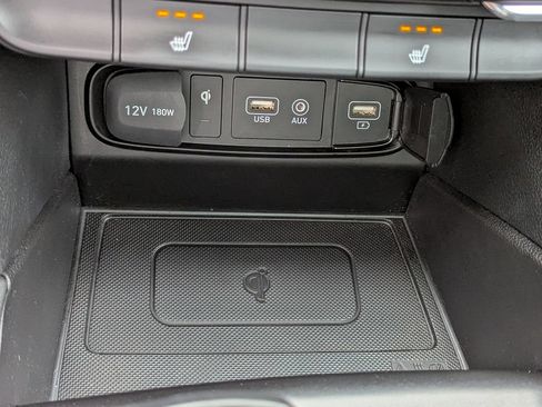Used 2020 Hyundai Santa Fe SEL FWD image 22