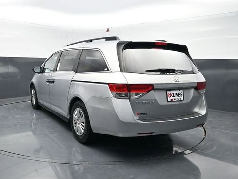 Used 2015 Honda Odyssey LX image 6
