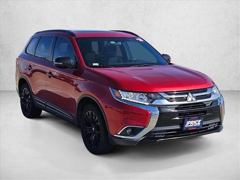 Used 2021 Mitsubishi Outlander Sport ES image 3