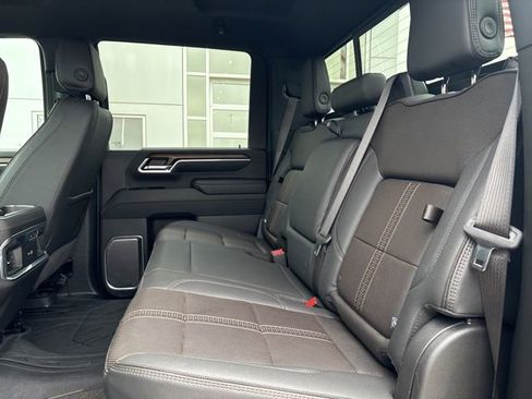 Certified 2025 Chevrolet Silverado 2500 High Country image 15