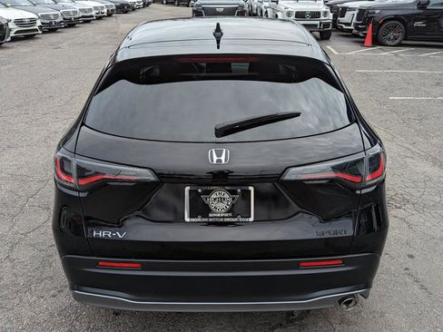 Used 2025 Honda HR-V Sport image 8