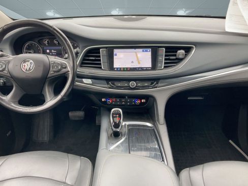 Used 2020 Buick Enclave Premium w/ Sun and Sites Package image 29