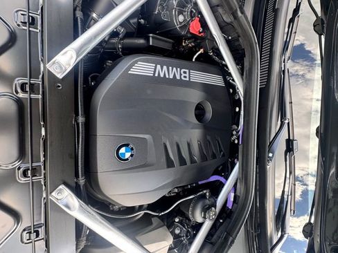 Used 2026 BMW X5 xDrive40i w/ Climate Comfort Package image 26