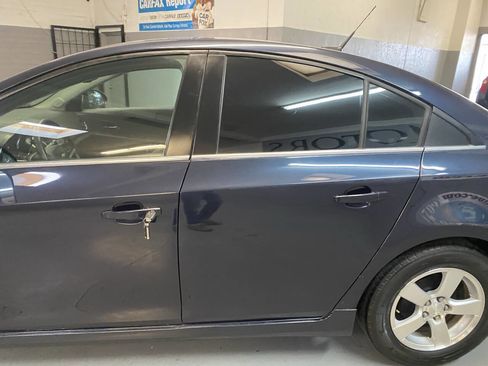 Used 2014 Chevrolet Cruze LT w/ RS Package image 14