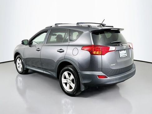 Used 2013 Toyota RAV4 XLE AWD/4WD image 5
