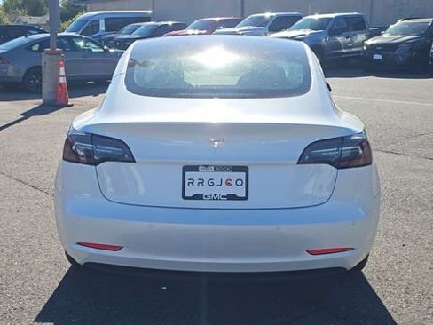 Used 2022 Tesla Model 3 Base image 7