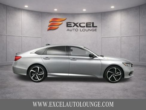 Used 2022 Honda Accord Sport image 7