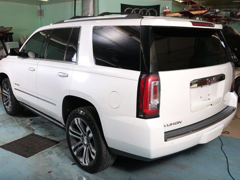 Used 2018 GMC Yukon Denali w/ Denali Ultimate Package AWD/4WD image 15