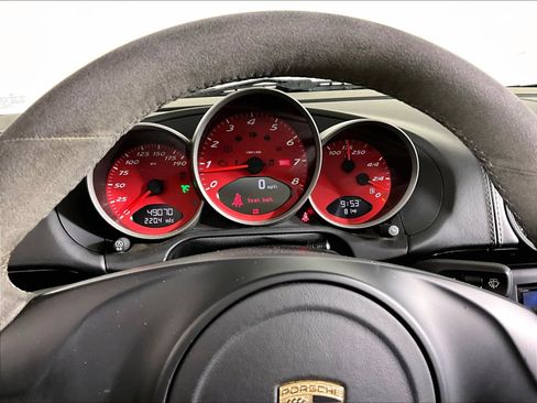 Used 2012 Porsche Boxster Spyder RWD image 11