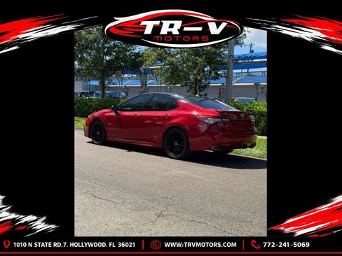Used 2021 Toyota Camry XSE FWD image 4