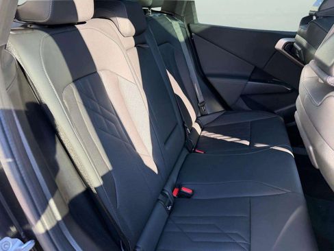 Used 2025 BMW X3 xDrive30i image 18