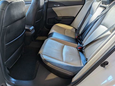 Certified 2019 Honda Civic EX image 18