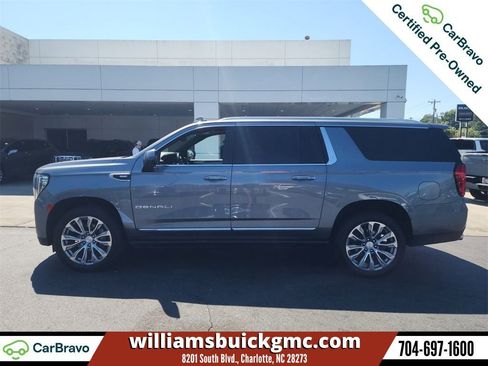 Used 2021 GMC Yukon XL Denali w/ Denali Premium Package image 6