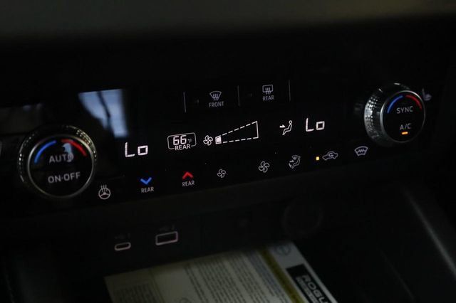 New 2026 Nissan Rogue Platinum AWD/4WD image 16