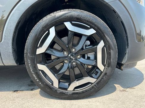 Used 2025 Kia Telluride S AWD/4WD image 30