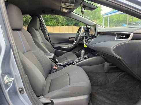 Used 2022 Toyota Corolla SE FWD image 22