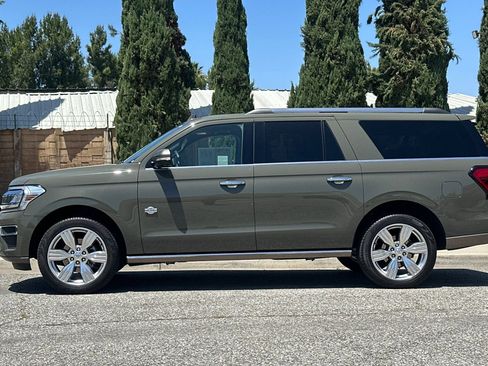 Used 2024 Ford Expedition Max King Ranch RWD image 7