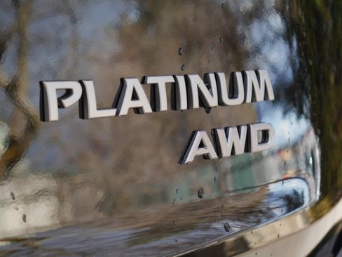 New 2026 Nissan Rogue Platinum image 19