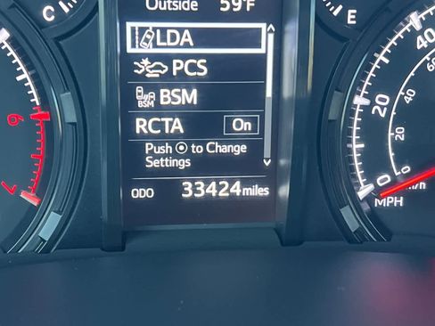 Used 2024 Toyota 4Runner SR5 image 25